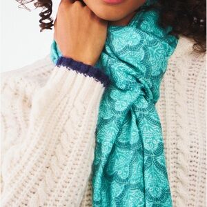 Roller Rabbit Jemina Scarf NWT emerald